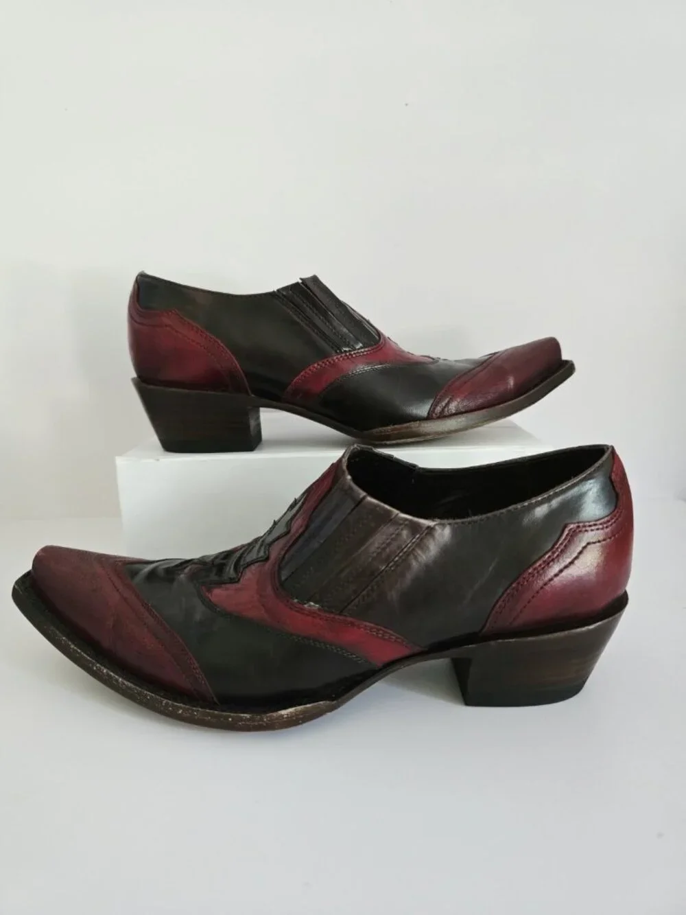 Allens Boots Red Black Ankle Goat Leather Western 9 Shoes Cowgirl Cowboy Booties